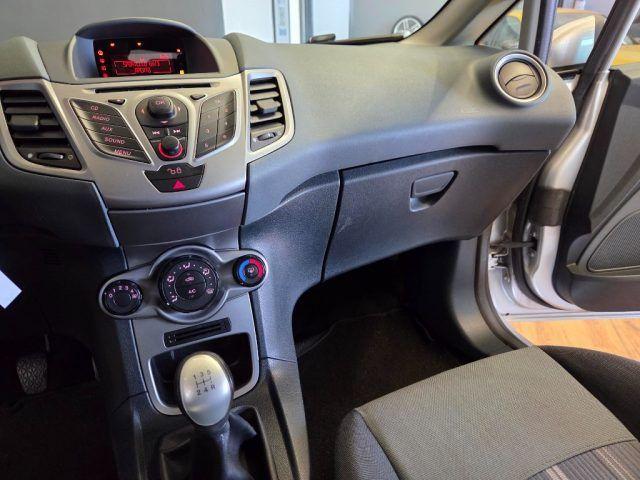 FORD Fiesta 1.4 5 porte Bz.- GPL Titanium