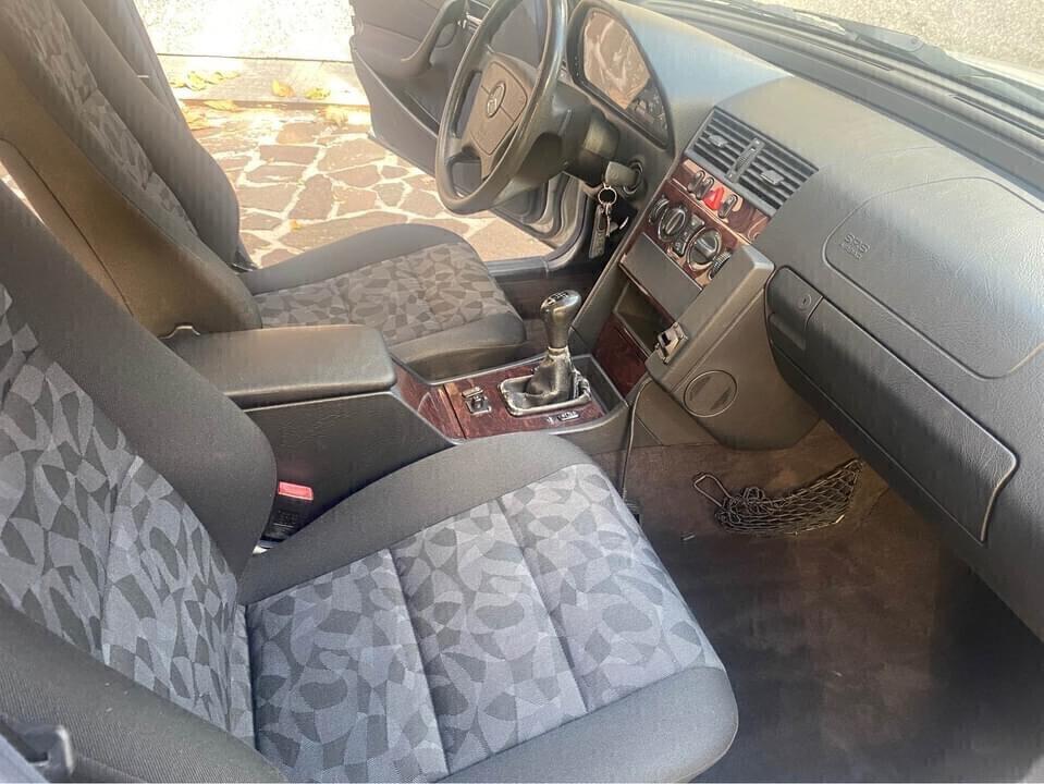 Mercedes-benz C 200 C 200 Kompressor cat Classic