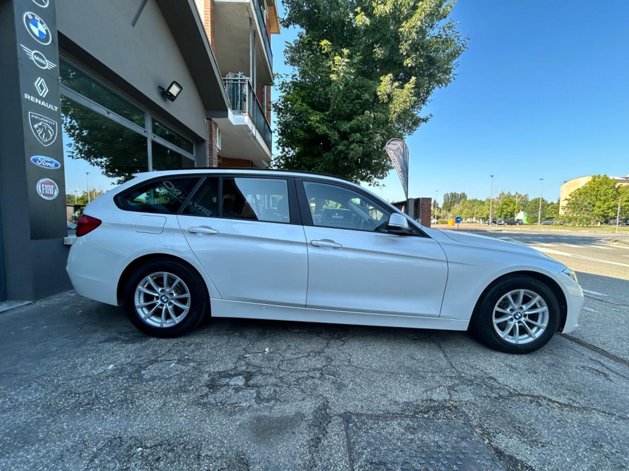 Bmw 318 318d Touring Business Advantage aut.