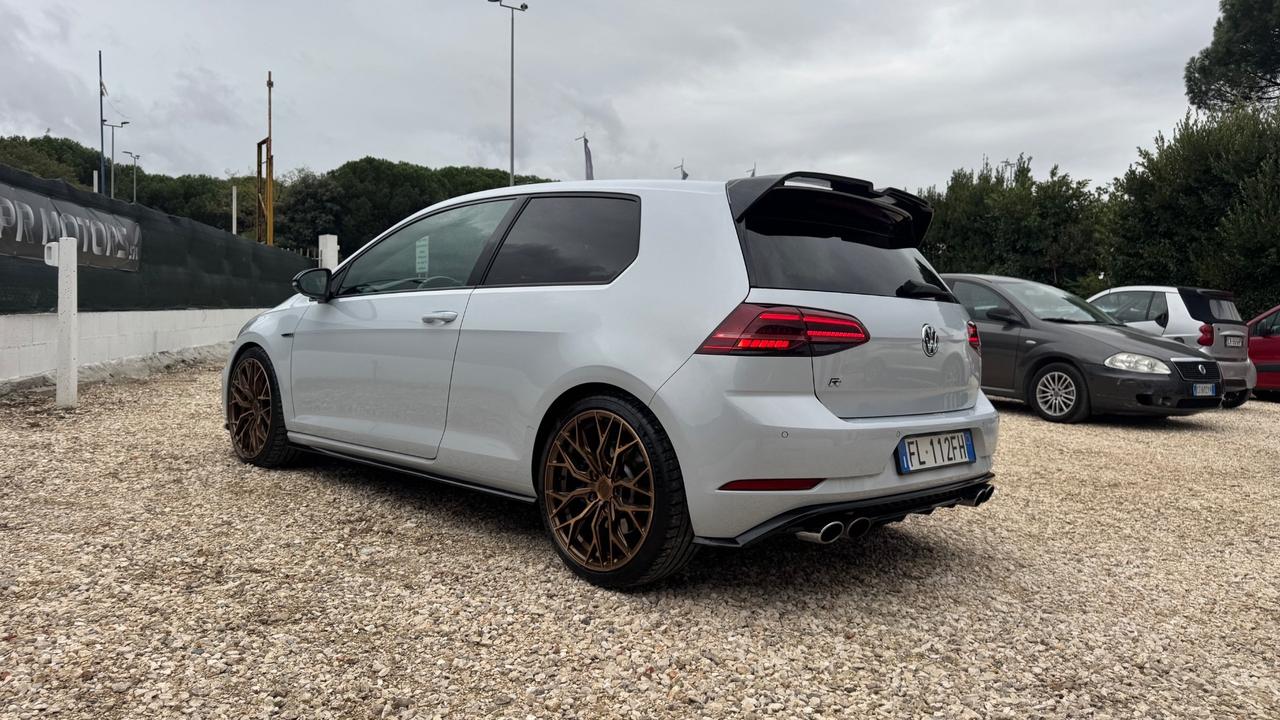 Volkswagen Golf R 2.0 TSI DSG 4MOTION