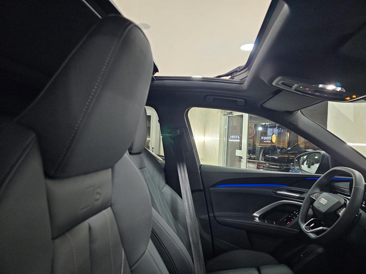 Nuova AUDI Q5 Sportback S line edition TDI quattro 150 kW 204CV S tronic Grigio Tambora metallizzato