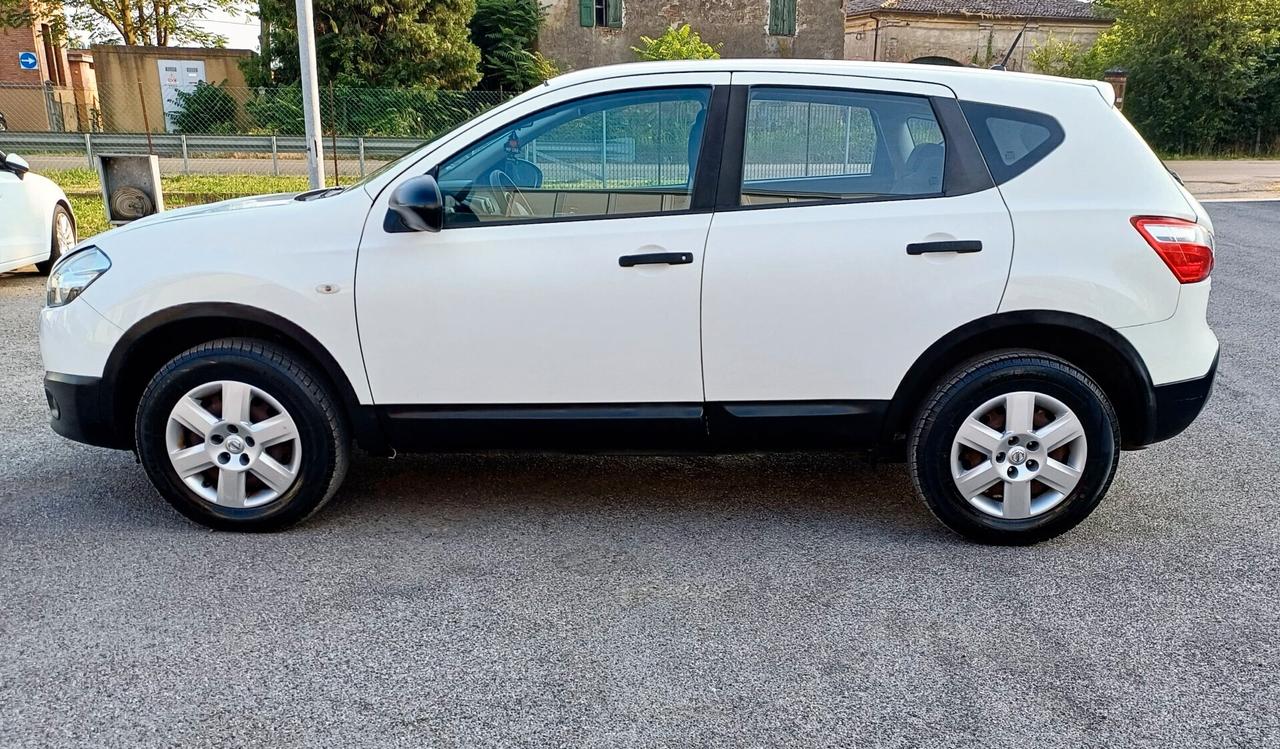 Nissan Qashqai 1.5 dCi DPF Tekna