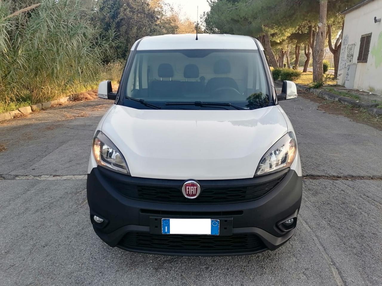 Fiat Doblò 1.6 Mjt - 3 posti - 2018