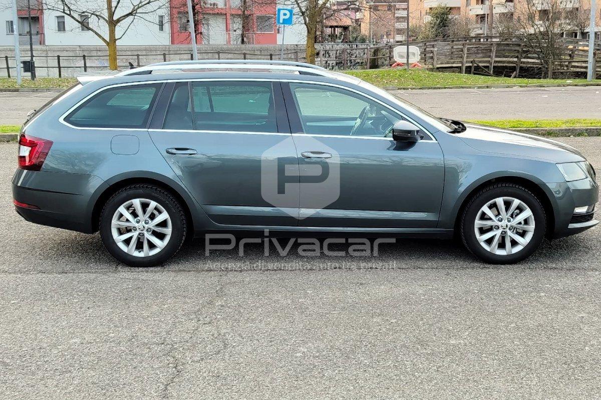 SKODA Octavia 1.5 DSG Wagon Executive G-Tec