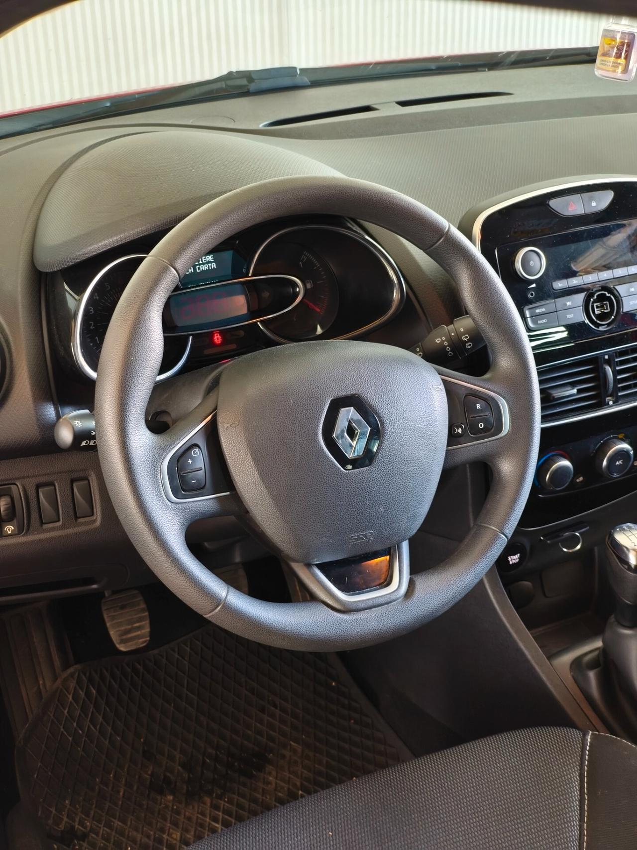 Renault Clio 1.2 75CV 5 porte Intens
