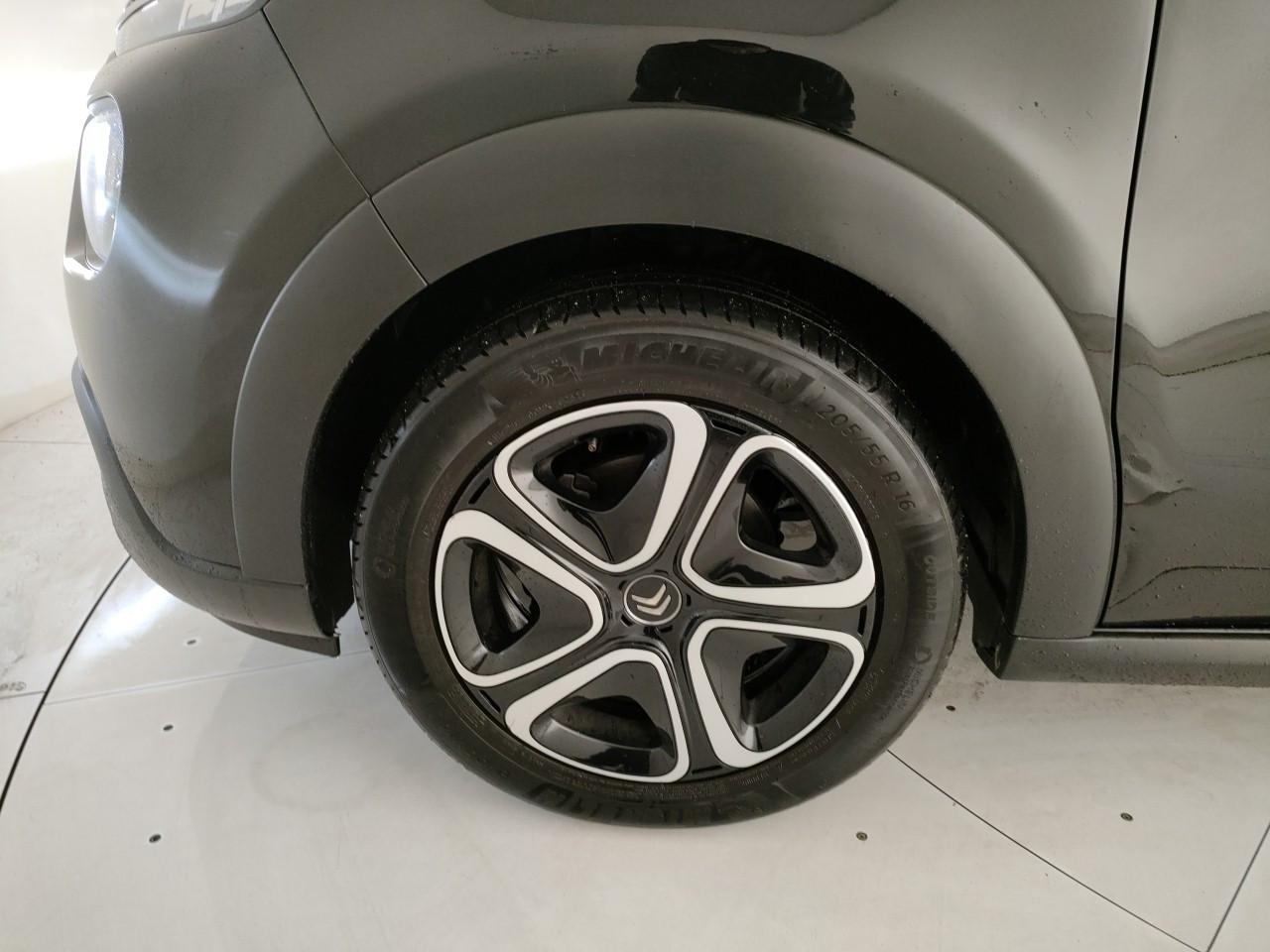 Citroen C3 1.2 puretech Plus s&s 83cv