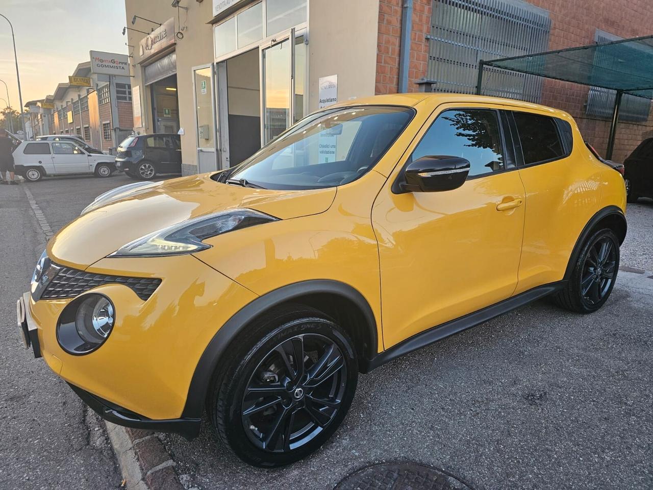 Nissan Juke 1.5 dCi 110cv Tekna*Navi*Led*18*Retrocamera*