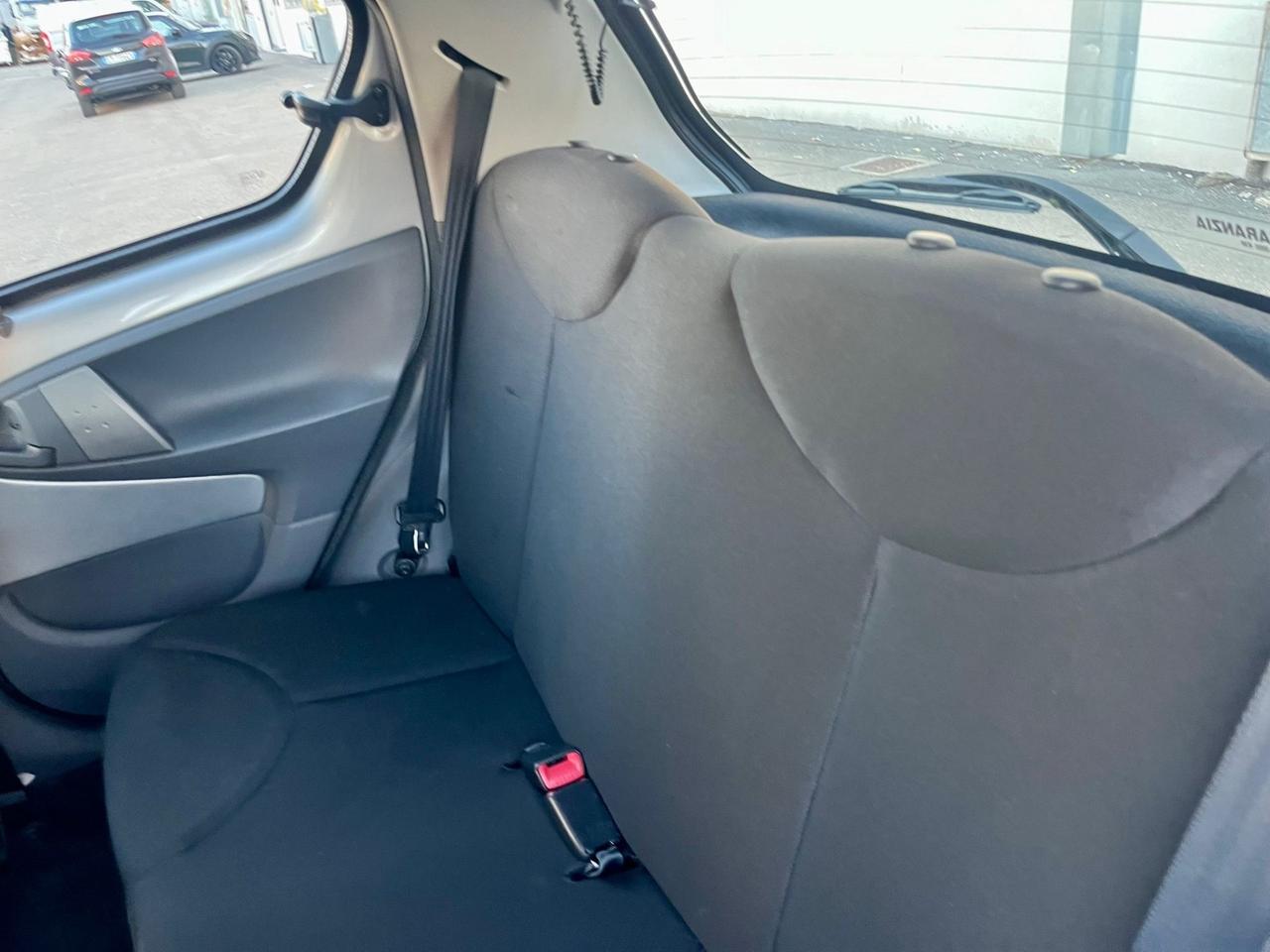 Toyota Aygo 1.0benz 2007 74.000km per neopatentati