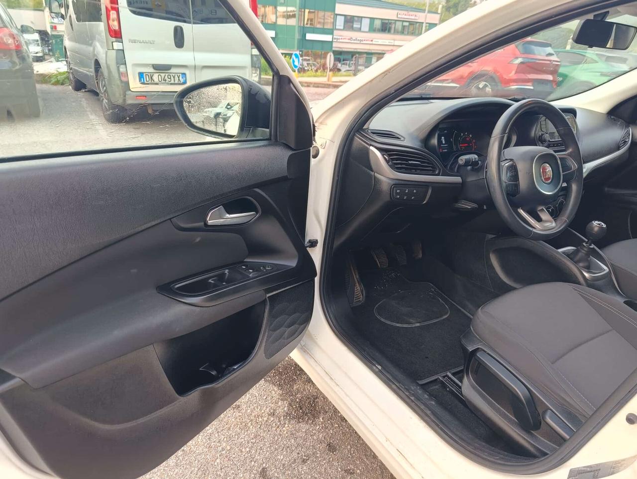 Fiat Tipo 1.4 T-Jet 120CV GPL 5 porte Easy