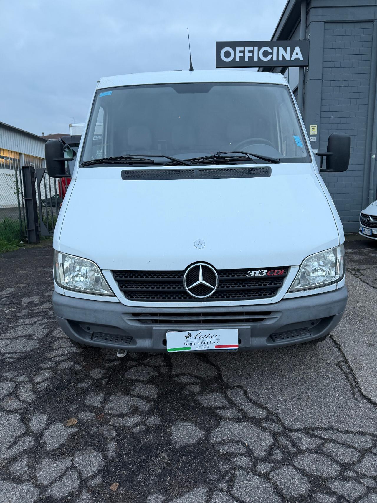 Mercedes Benz Sprinter