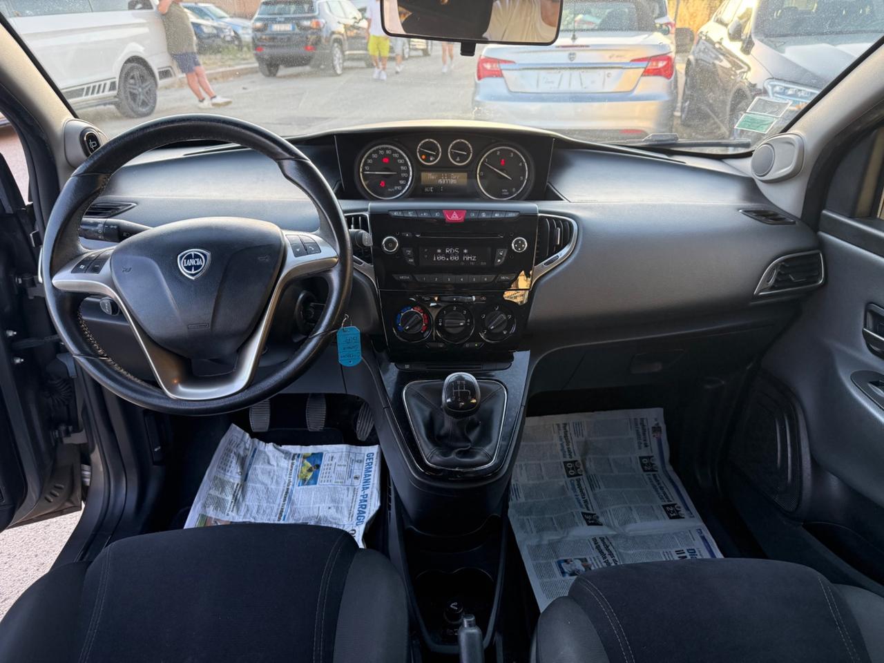 Lancia Ypsilon 1.3 MJT 16V 95 CV 5 porte S&S Silver 2013