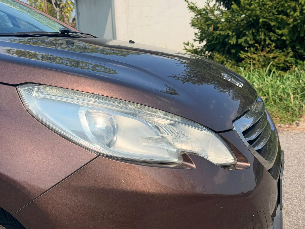 Peugeot 2008 1.6 e-HDi 115 CV Allure Euro 5b - 2014 - 119.000 km