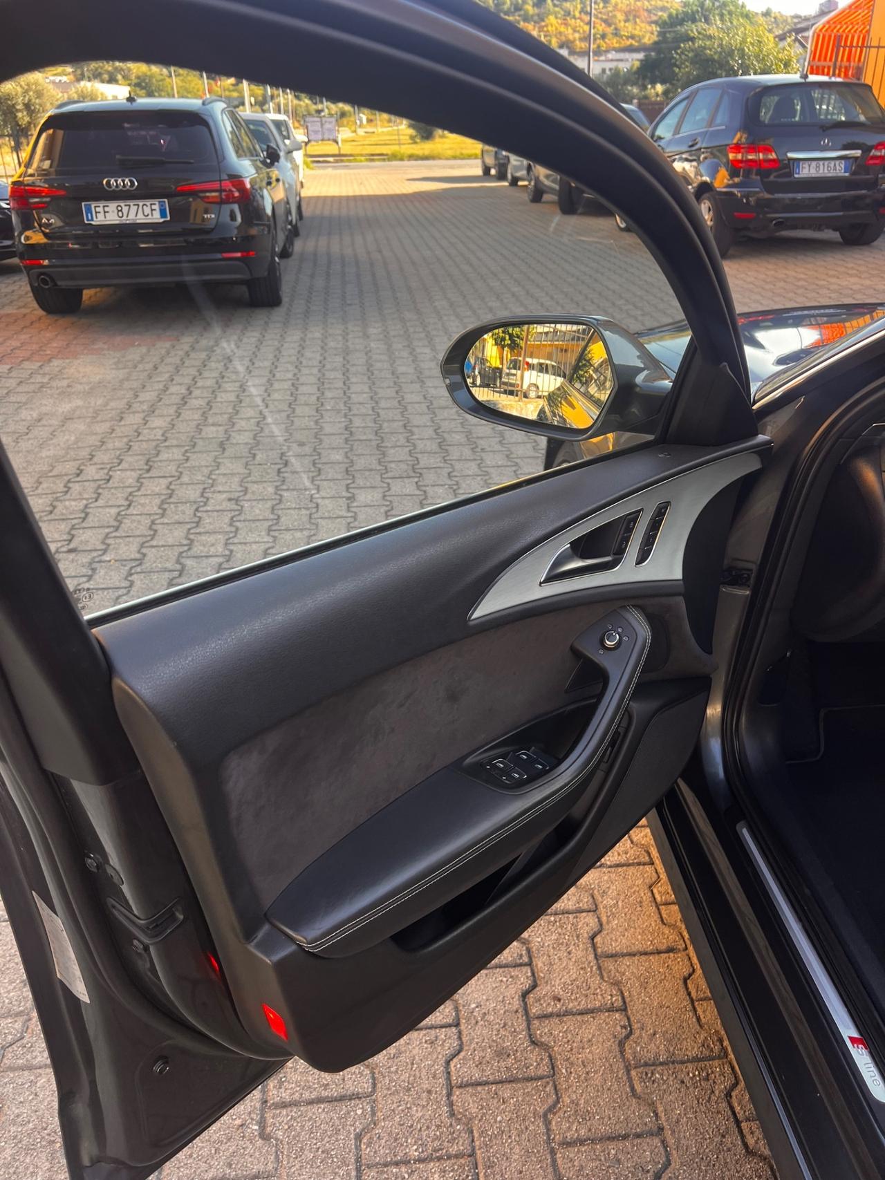 Audi A6 3.0 TFSI quattro S tronic Advanced