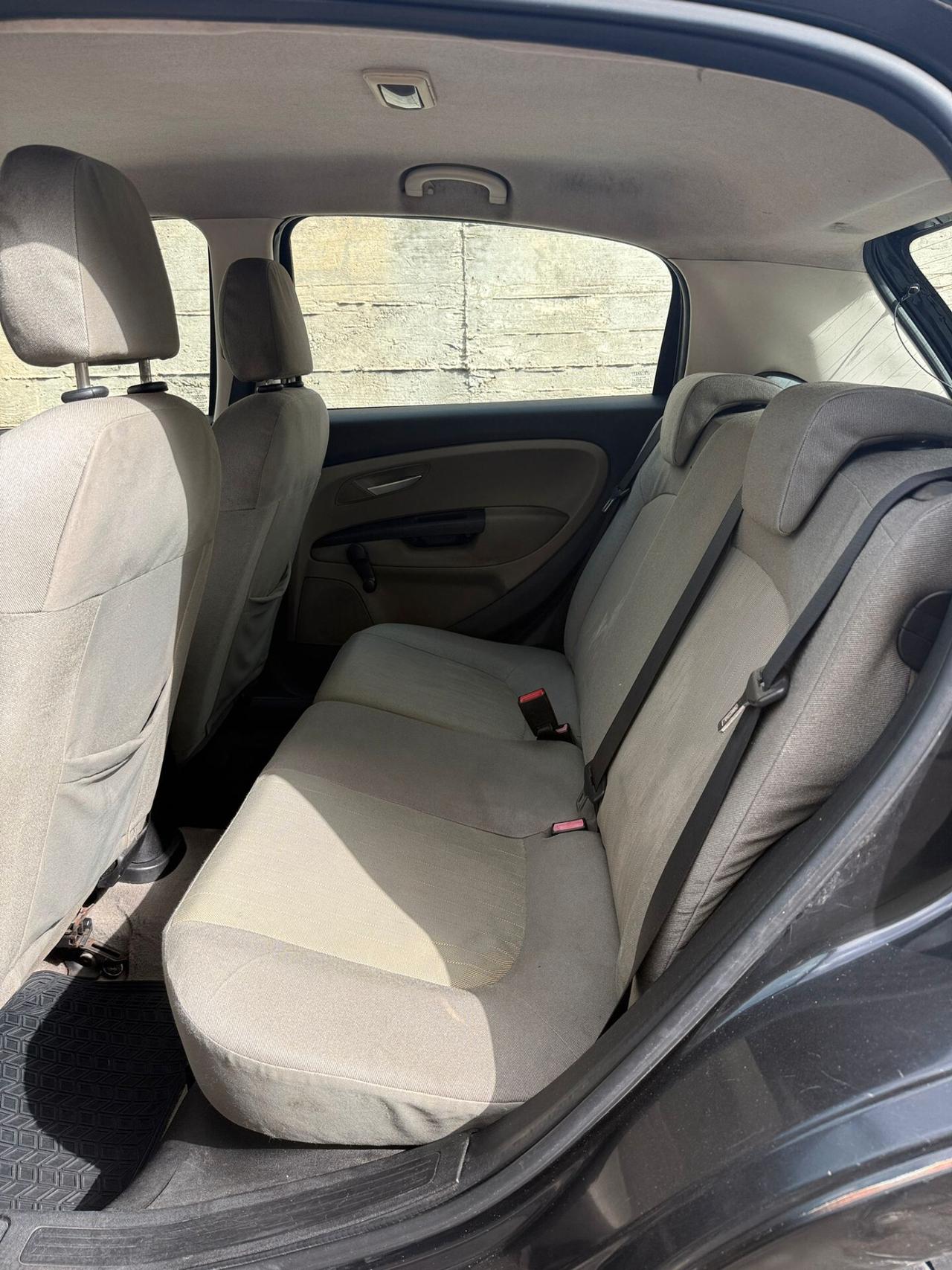 Fiat Punto 1.3 MJT 90cv (66kw) 5p.