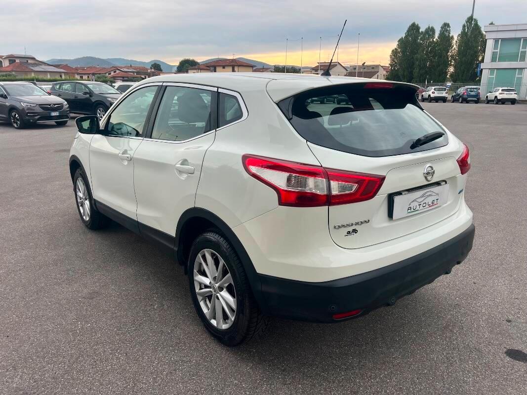 Nissan Qashqai 1.5 dci Acenta Premium 110cv