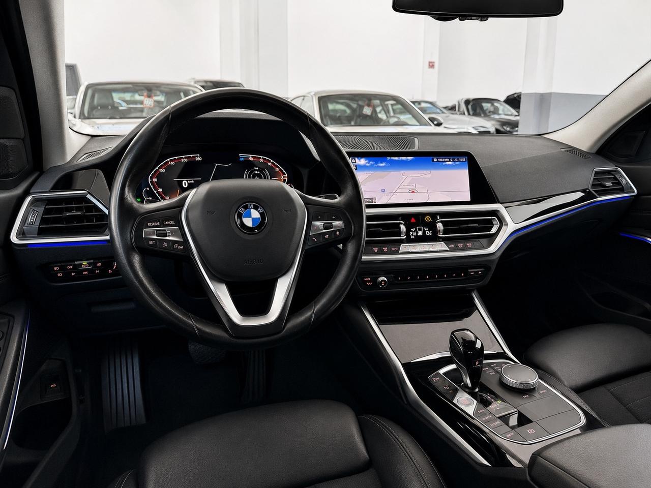 Bmw 320 320d 48V xDrive Touring Sport pacchetto luci