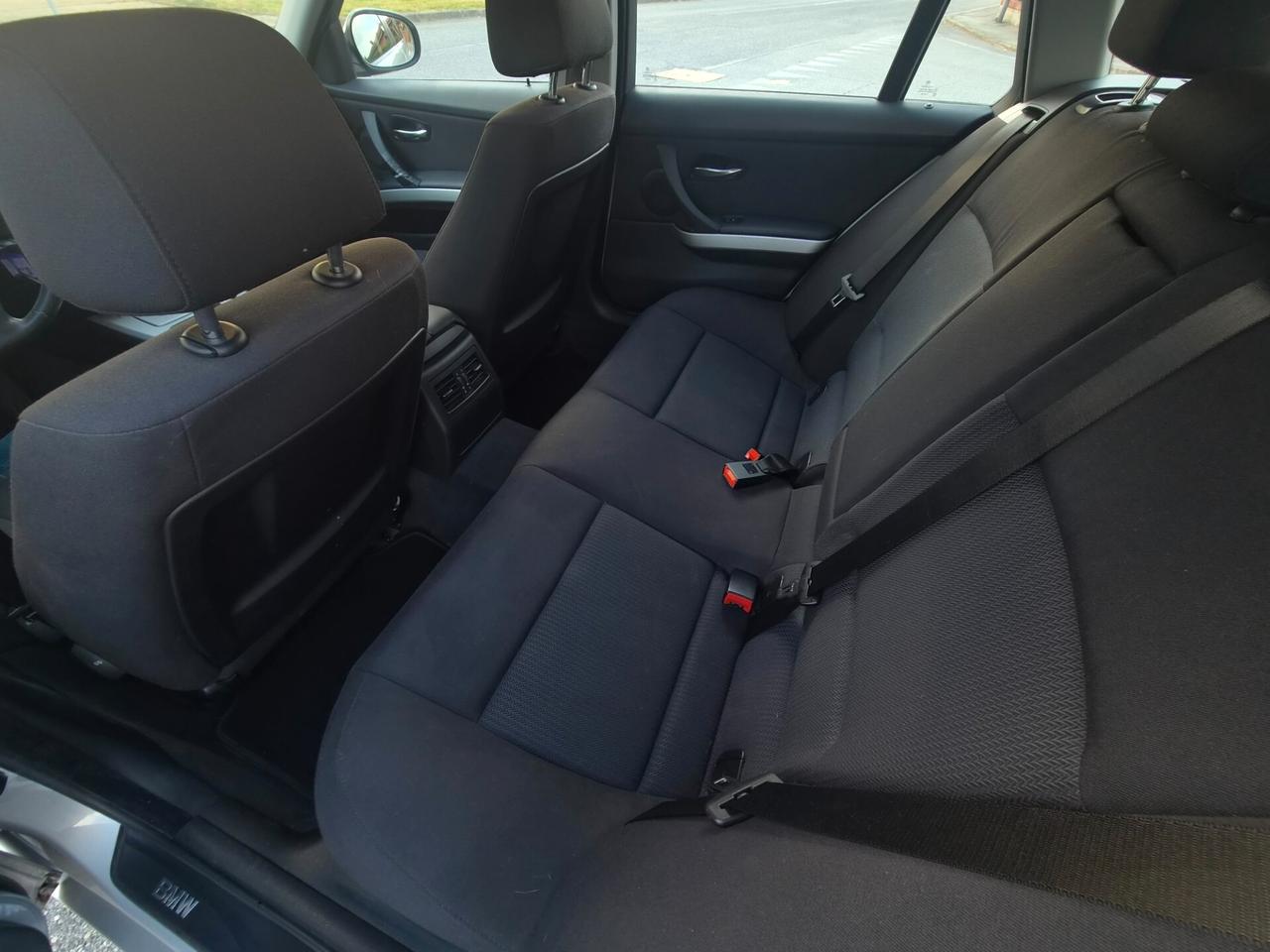 Bmw 320d cat Touring Automatic 150.000km