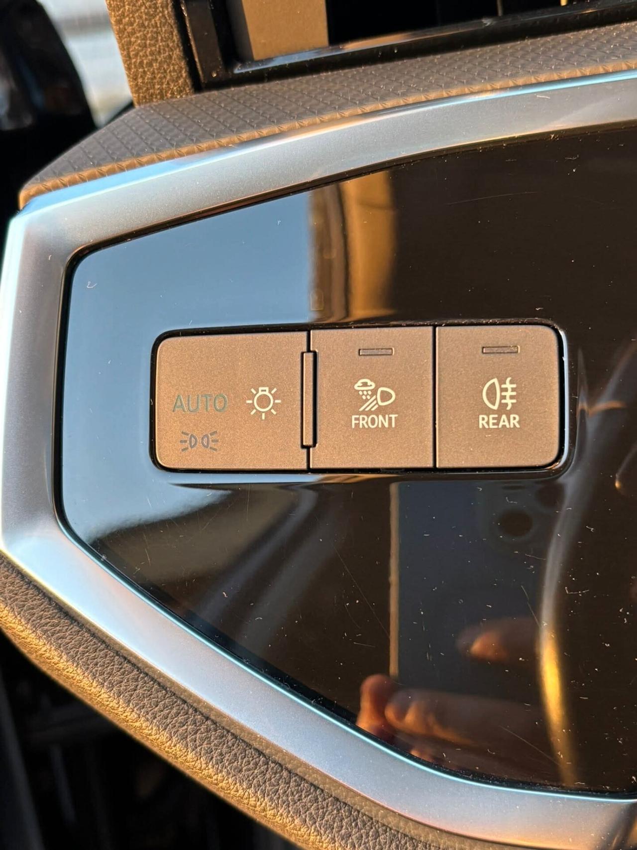 Audi Q3 SPB 35 TDI S tronic line edition//