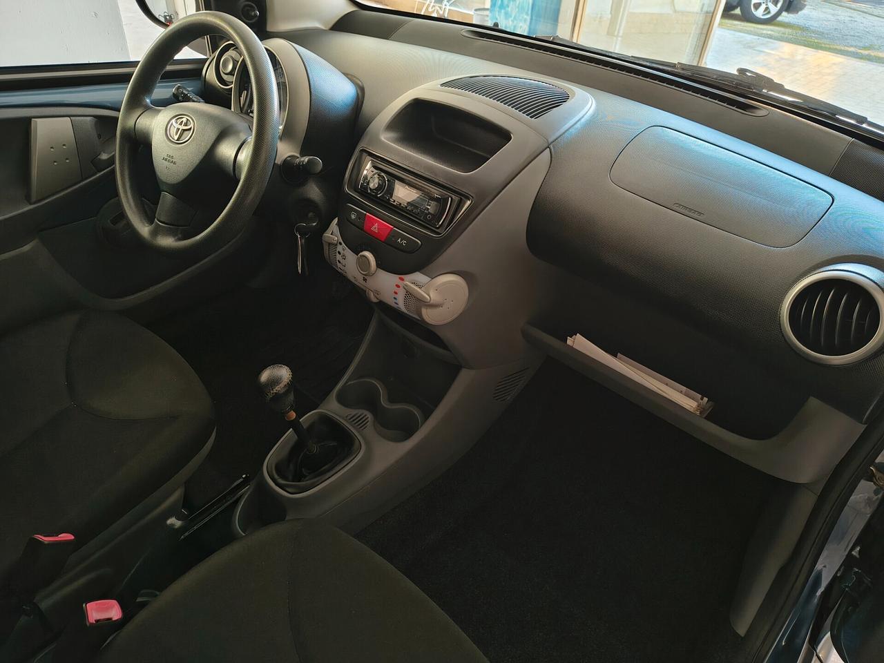 TOYOTA AYGO 1.0 5 PORTE "IMPECCABILE"