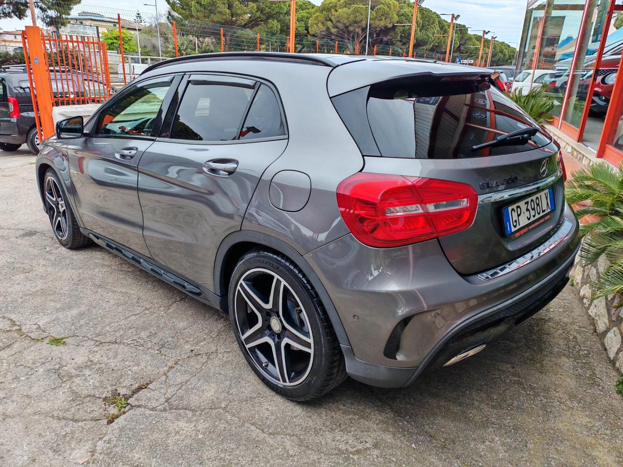 Mercedes GLA 200 AUTOMATIVA 2,0 diesel 07/2015 Cv136