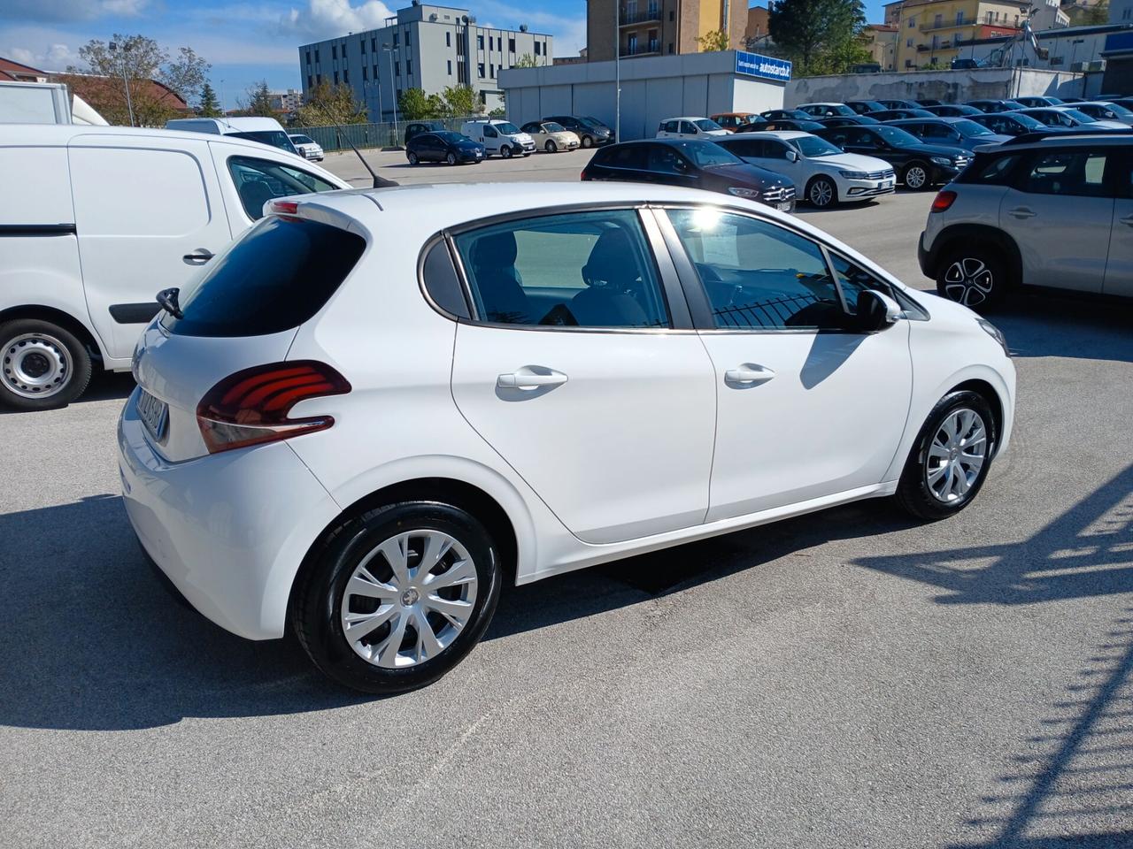 Peugeot 208 AUTOCARRO 4 POSTI N1 2019