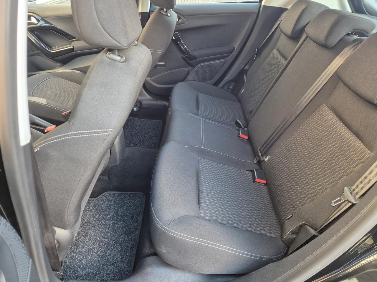 Peugeot 208 PureTech 82 5 porte Active