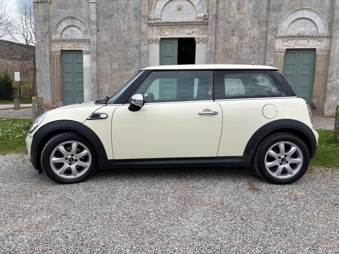Mini 1.6 16V Cooper D
