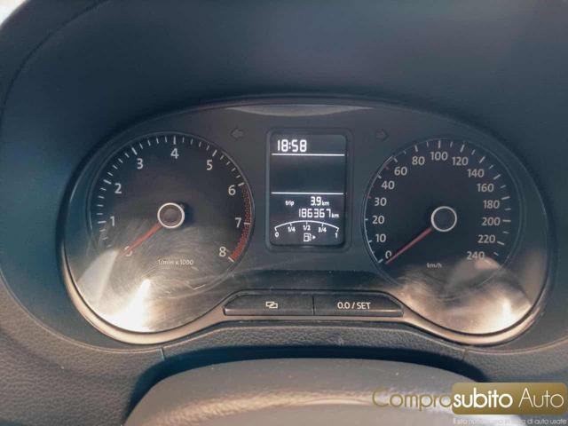 VOLKSWAGEN Polo 1.2 5 porte Trendline