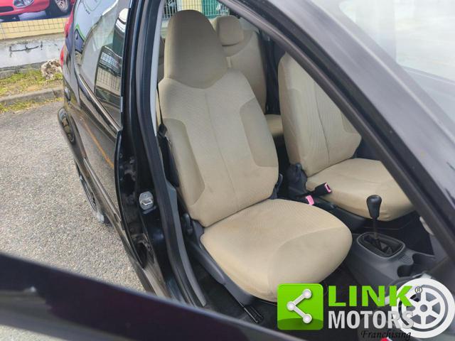 PEUGEOT 107 1.0 68CV 5p. Urban