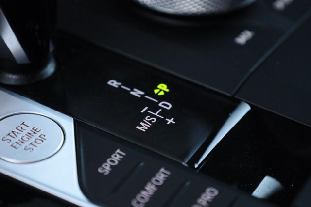 BMW X4 xDrive20i 48V Msport