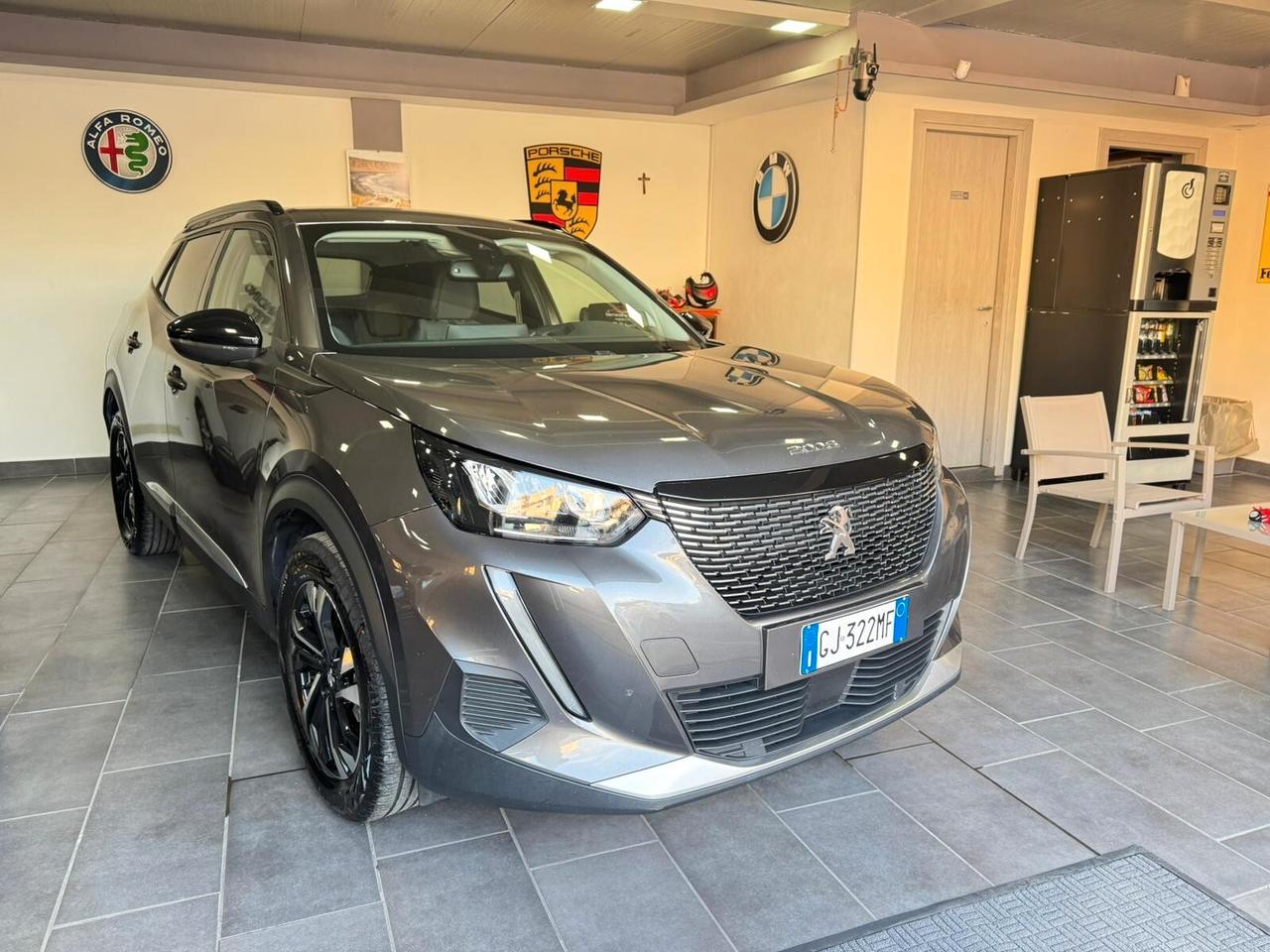 Peugeot 2008 BlueHDi 130 S&S EAT8 GT Pack Veglia l'i-cockpit 3D