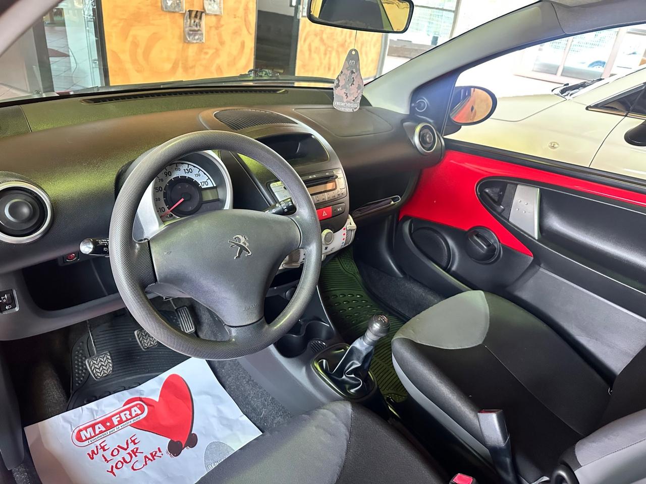 Peugeot 107 1.0 68CV 3p. Active neopatentati