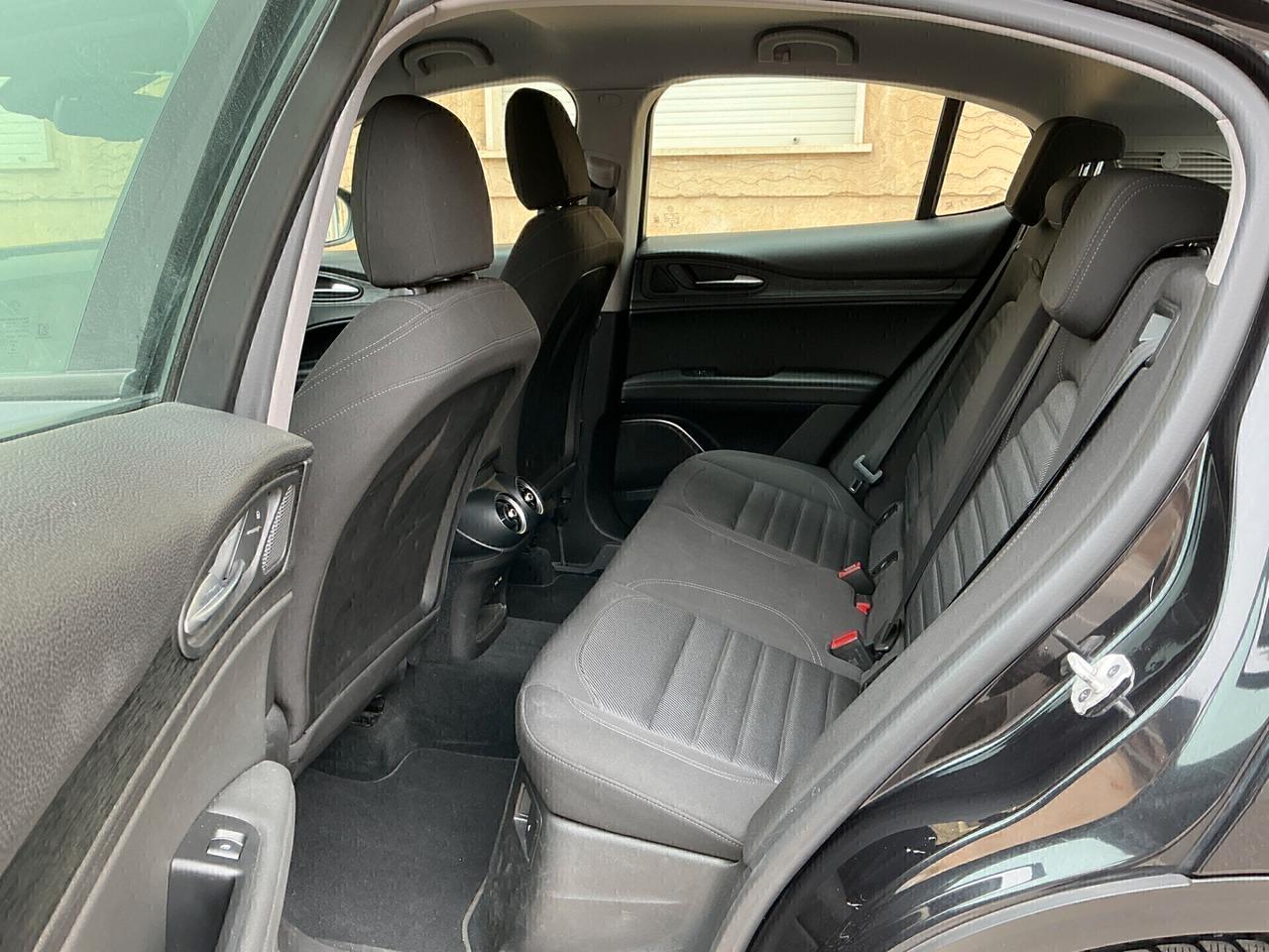 Alfa Romeo Stelvio 2.2 Turbodiesel 190 CV AT8 Q4 Executive