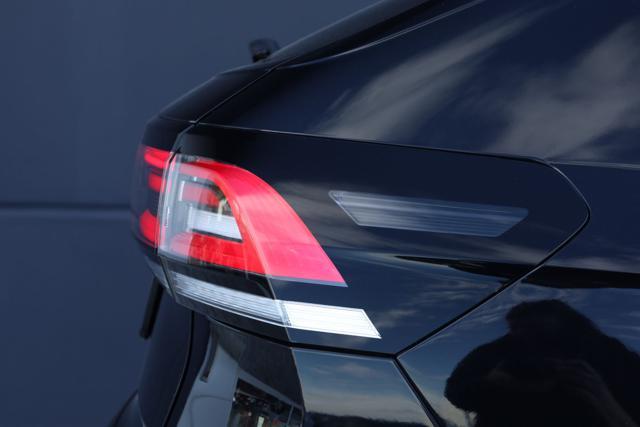 VOLKSWAGEN Taigo 1.0 TSI 115 CV R-Line