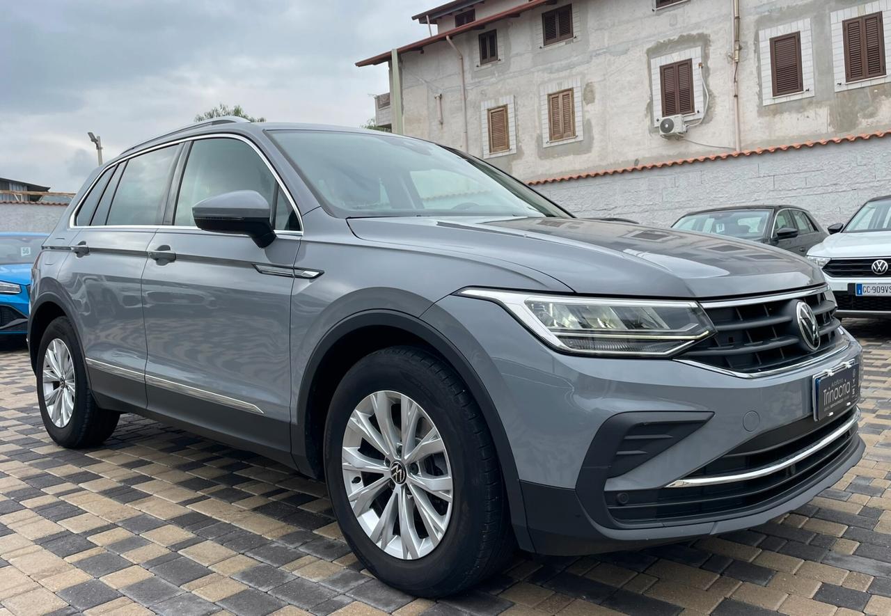 Volkswagen Tiguan Life 2.0 TDI 150 CV DSG