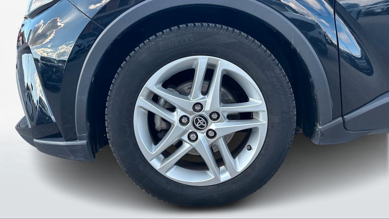 Toyota C-HR 1.8 Hybrid E-CVT Business