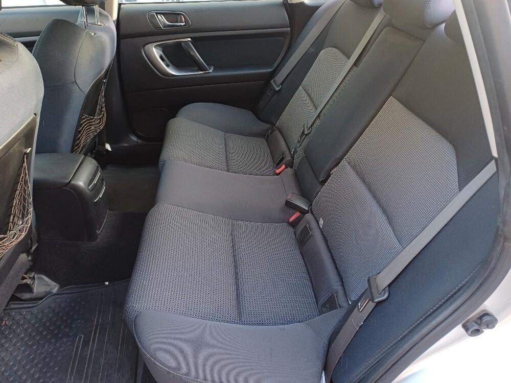 Subaru Legacy 2.0 16V GX Gpl