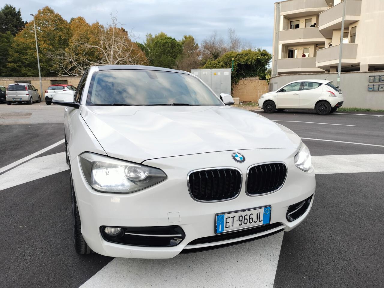 Bmw 116 116d 5p. Msport
