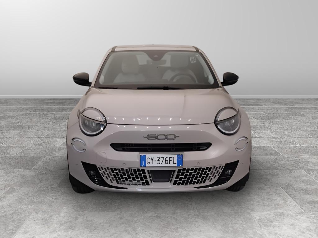 FIAT 600 IV 2023 - 600 1.2 hybrid La Prima II 110cv auto