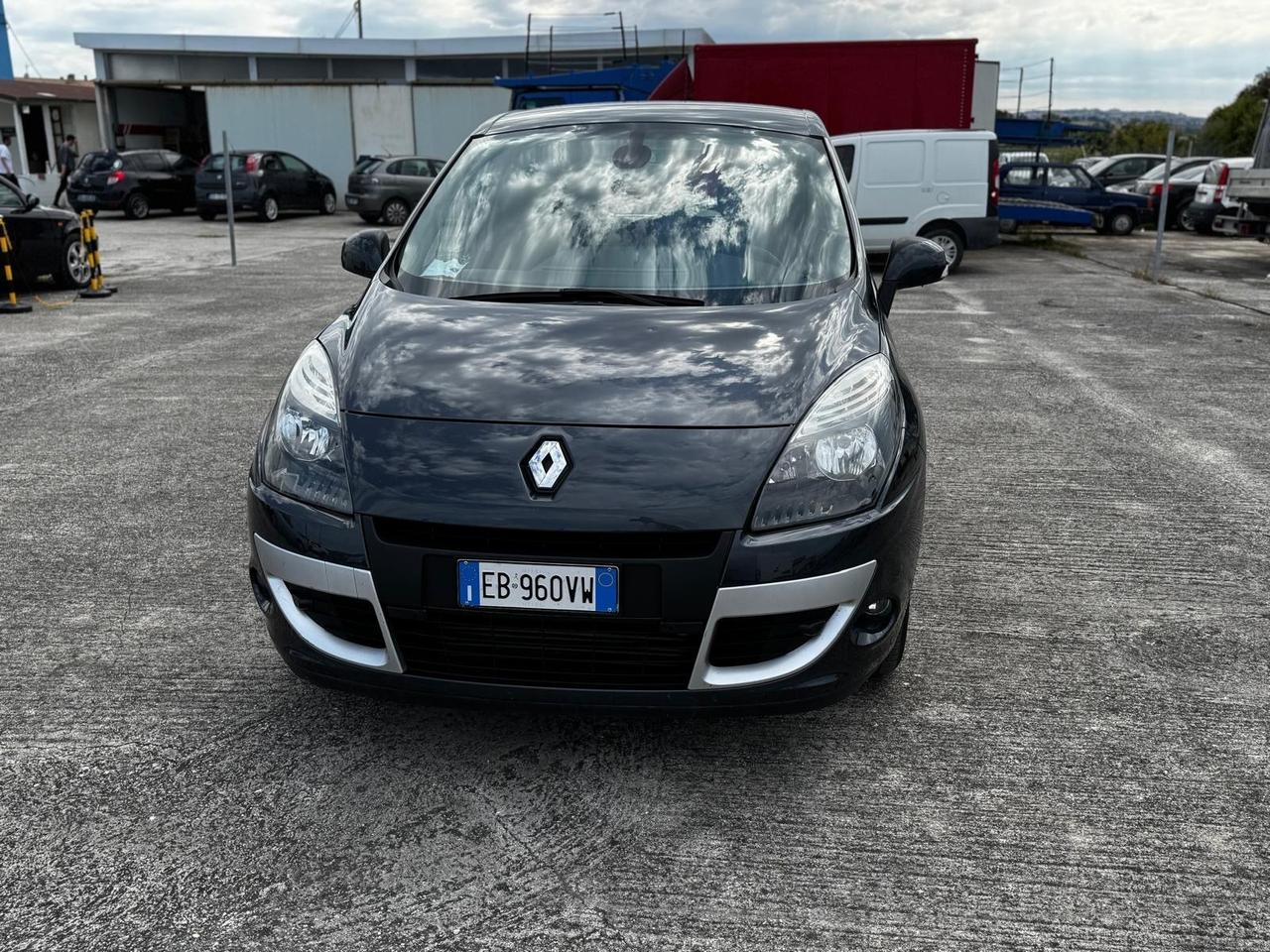 Renault Scenic Scénic X-Mod 1.5 dCi 110CV Luxe