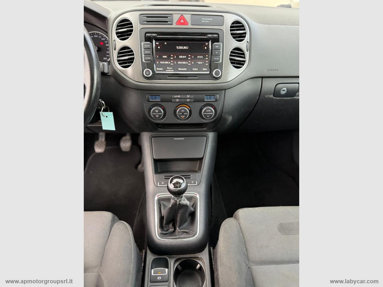 VOLKSWAGEN Tiguan 2.0 16V TDI 4 MOTION 4X4 DPF Sport & Style