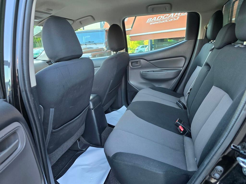 Mitsubishi L200 2.4 DI-D/154CV Double Cab Invite