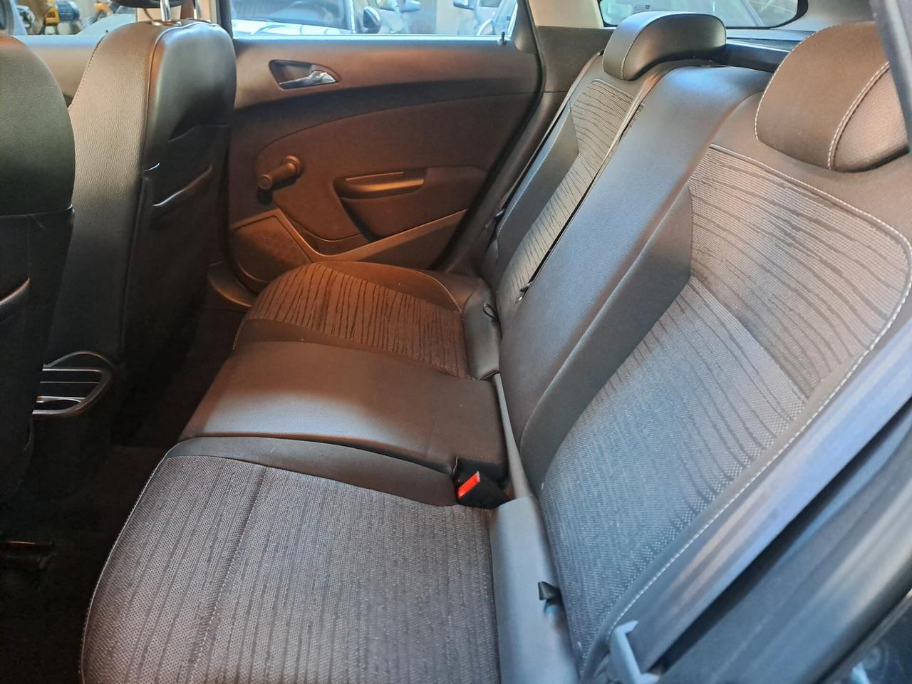 OPEL ASTRA 1.4 GPL TECH *BOMBOLA 2036*