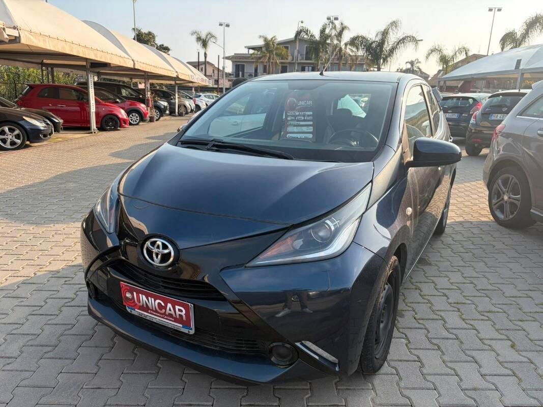 Toyota Aygo 1.0 x-pure 5p