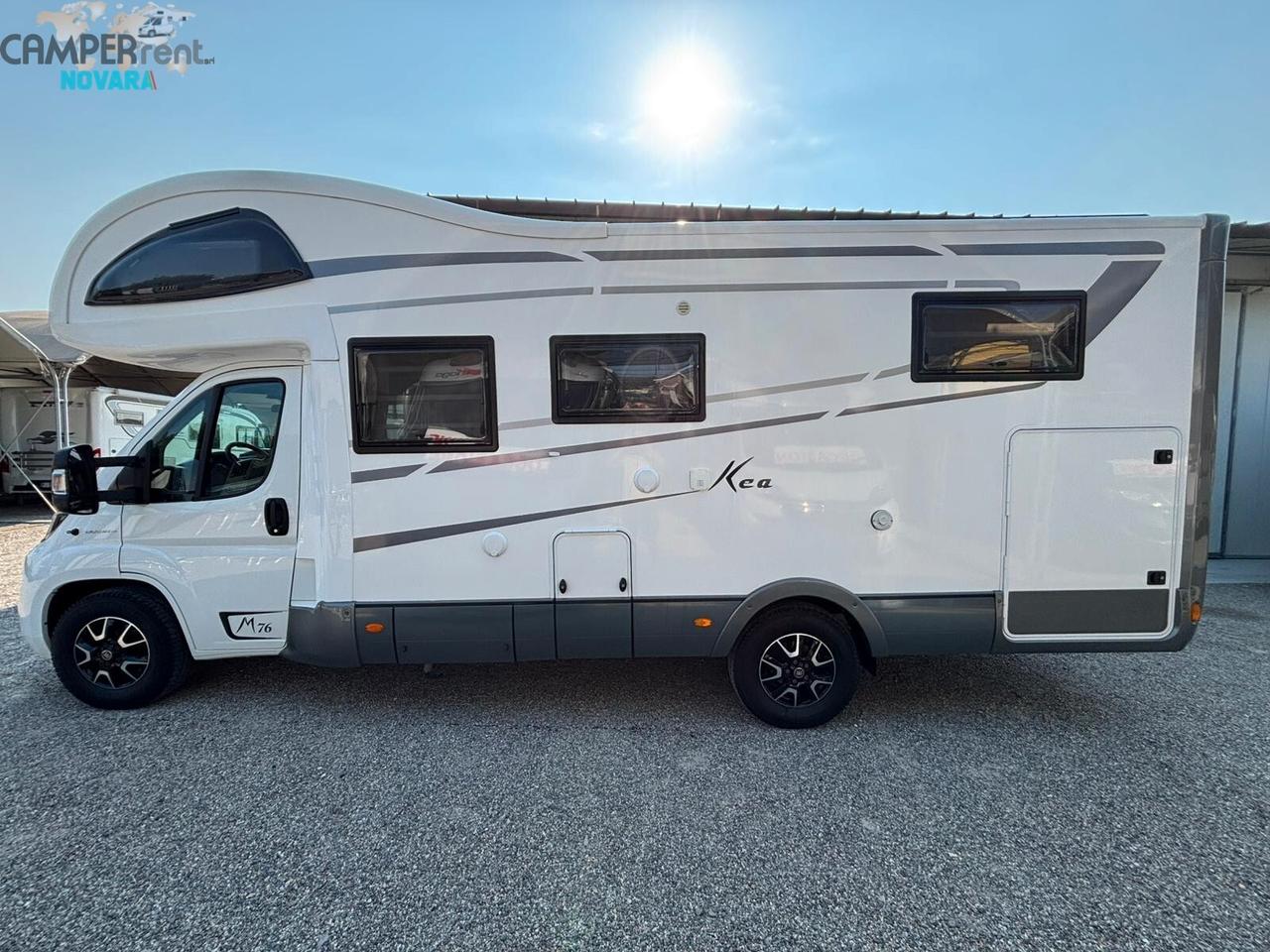 MOBILVETTA KEA M76 - mansardato con letti gemelli in coda ed ampio garage foro 94 x 117