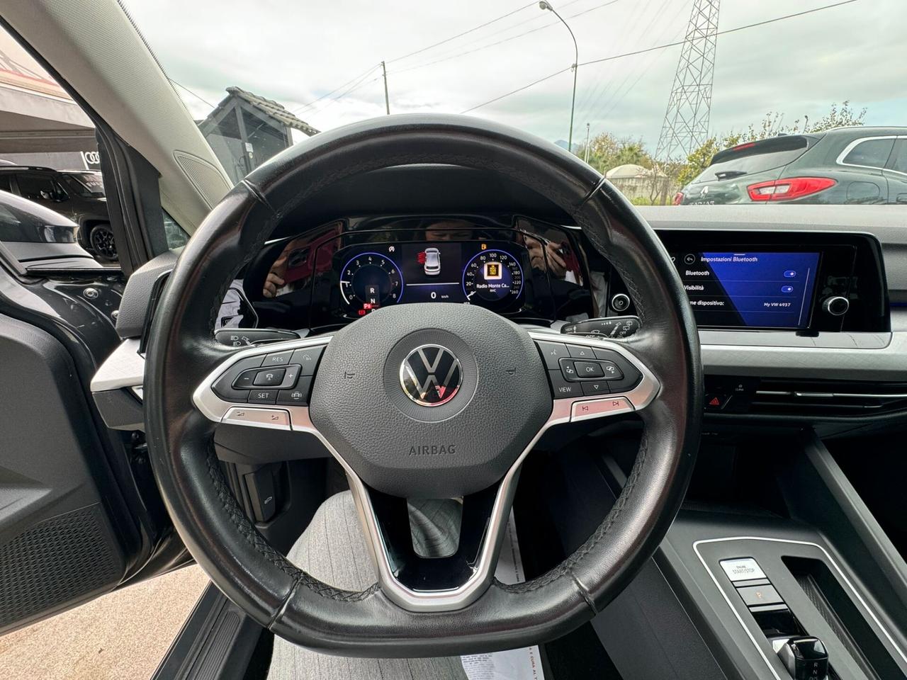 Volkswagen Golf 1.5 TGI DSG Style
