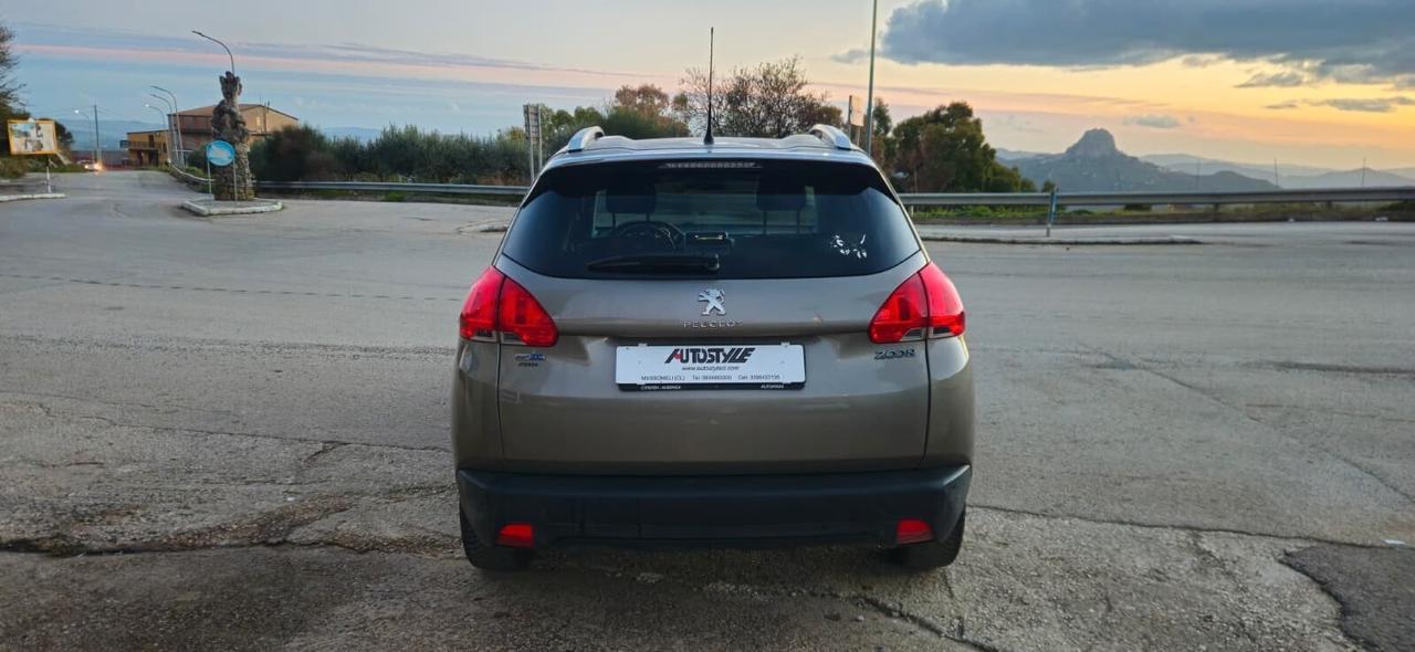 Peugeot 2008 BlueHDi 100cv Allure