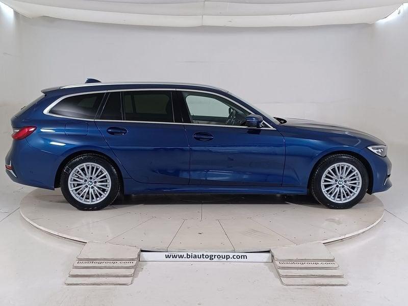 BMW Serie 3 G21 2019 Touring Diese 320d Touring xdrive Luxury auto
