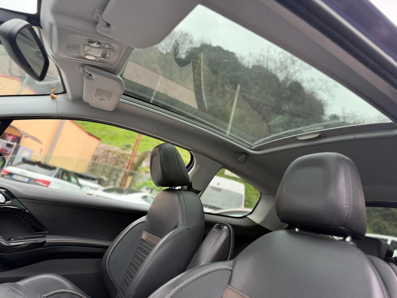 Peugeot 208 1.4 HDi 68 CV 3 porte Active