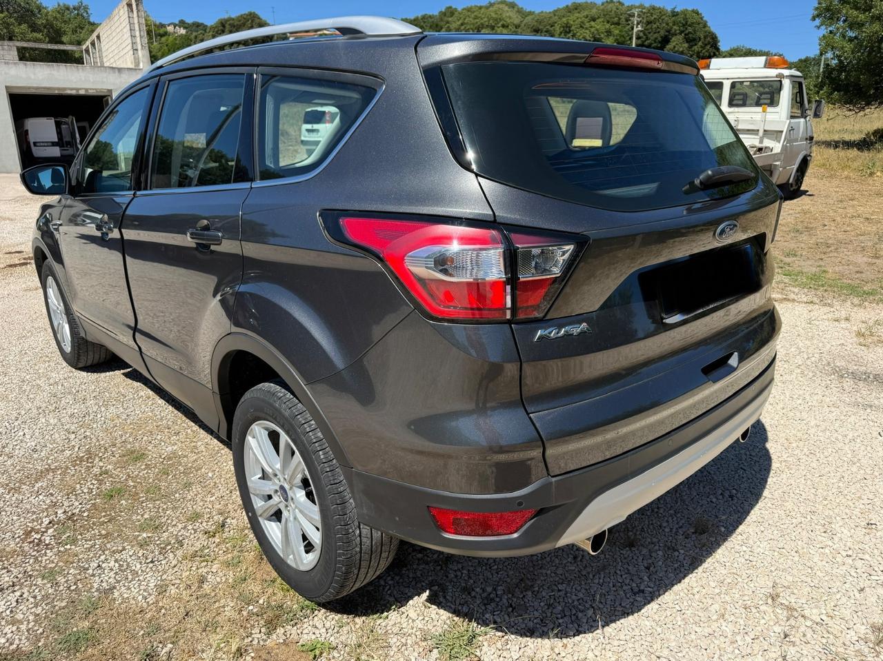 Ford Kuga 1.5 TDCI 120 CV S&S 2WD Business